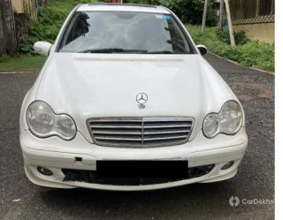 Mercedes-Benz New C-Class 200 Kompressor Mercedes-Benz New C-Class 200 Kompressor