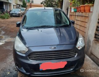 Ford Figo 1.5D Titanium MT Ford Figo 1.5D Titanium MT
