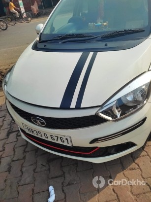 Tata Tiago 1.2 Revotron XT Tata Tiago 1.2 Revotron XT
