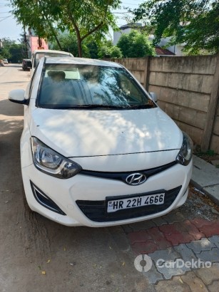 Hyundai i20 1.4 CRDi Magna Hyundai i20 1.4 CRDi Magna