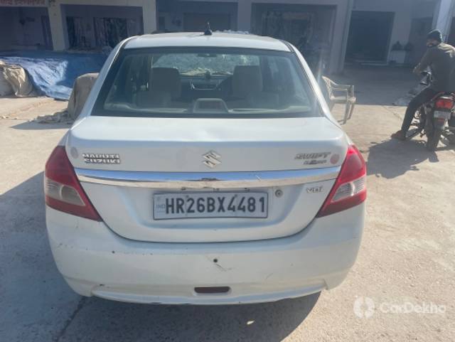 https://stimg2.cardekho.com/images/usedcarimages/large/1-2023/3564917/D5EE998A-304B-41FB-B9C2-B511267DDE72.jpg?imwidth=6401