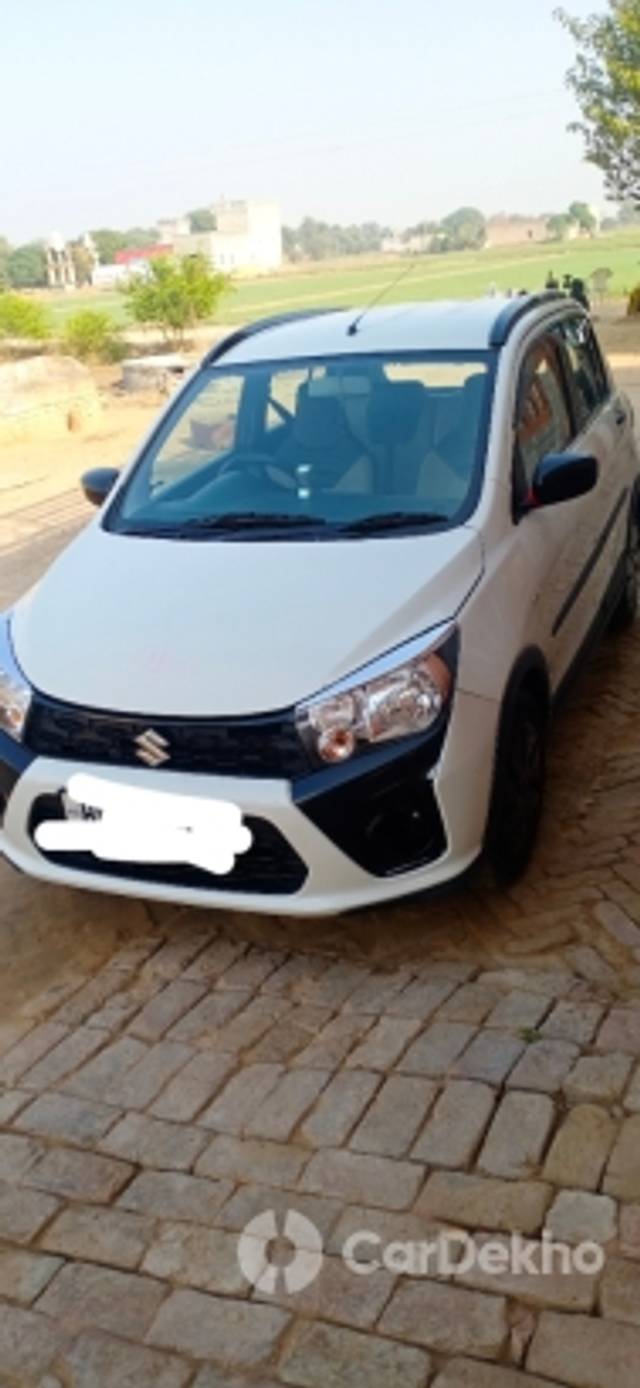 https://stimg2.cardekho.com/images/usedcarimages/large/1-2023/3566808/IMG_20230103_094100.jpg?imwidth=6402