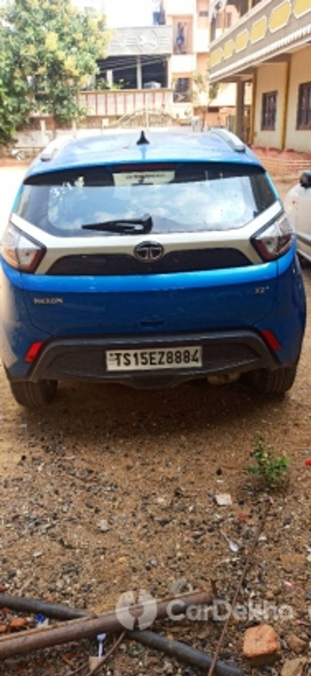 https://stimg2.cardekho.com/images/usedcarimages/large/1-2023/3567756/IMG_20221105_125033.jpg?imwidth=6402