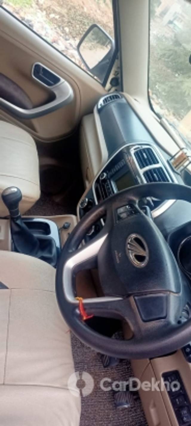 https://stimg2.cardekho.com/images/usedcarimages/large/1-2023/3569915/IMG-20230105-WA0010.jpg?imwidth=6402