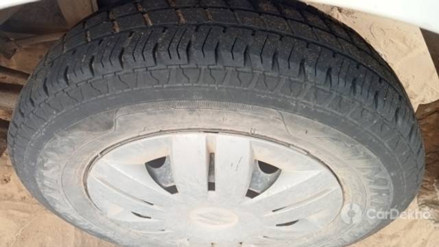 https://stimg2.cardekho.com/images/usedcarimages/large/1-2023/3570352/IMG-20230104-WA0012.jpg?imwidth=6401