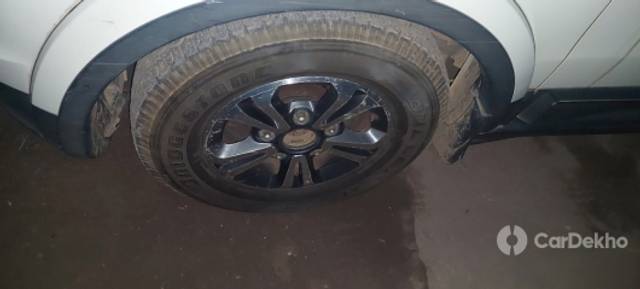 https://stimg2.cardekho.com/images/usedcarimages/large/1-2023/3570448/20230105_173205.jpg?imwidth=6402