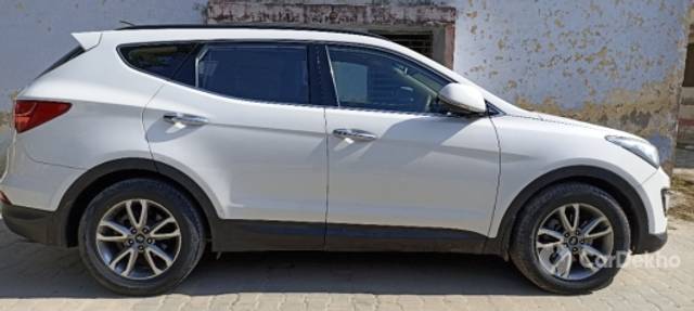 https://stimg2.cardekho.com/images/usedcarimages/large/1-2023/3573410/IMG_20221211_125325.jpg?imwidth=6400
