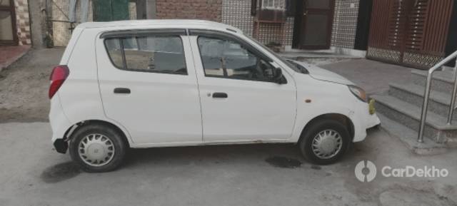 https://stimg2.cardekho.com/images/usedcarimages/large/1-2023/3573695/IMG20230107153202.jpg?imwidth=6400