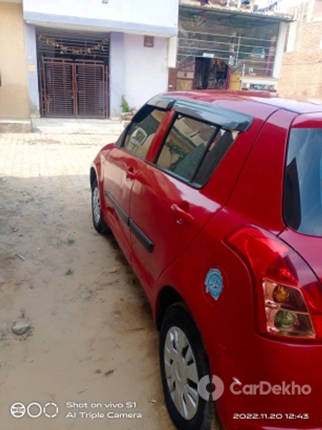 https://stimg2.cardekho.com/images/usedcarimages/large/1-2023/3574502/IMG_20221120_124319.jpg?imwidth=6402