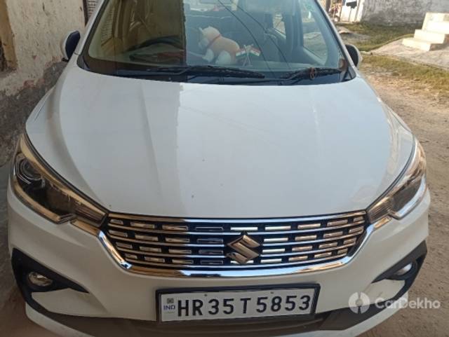 https://stimg2.cardekho.com/images/usedcarimages/large/1-2023/3580466/IMG20230114163909.jpg?imwidth=6400