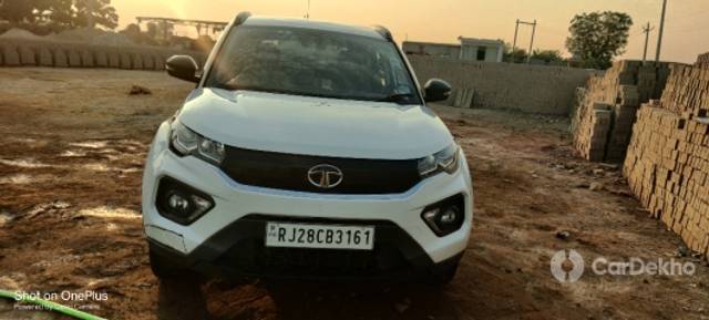 https://stimg2.cardekho.com/images/usedcarimages/large/1-2023/3580717/IMG_20221225_165723.jpg?imwidth=6400
