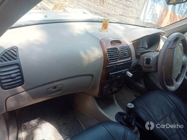 https://stimg2.cardekho.com/images/usedcarimages/large/1-2023/3580911/IMG-20221213-WA0006.jpg?imwidth=6402
