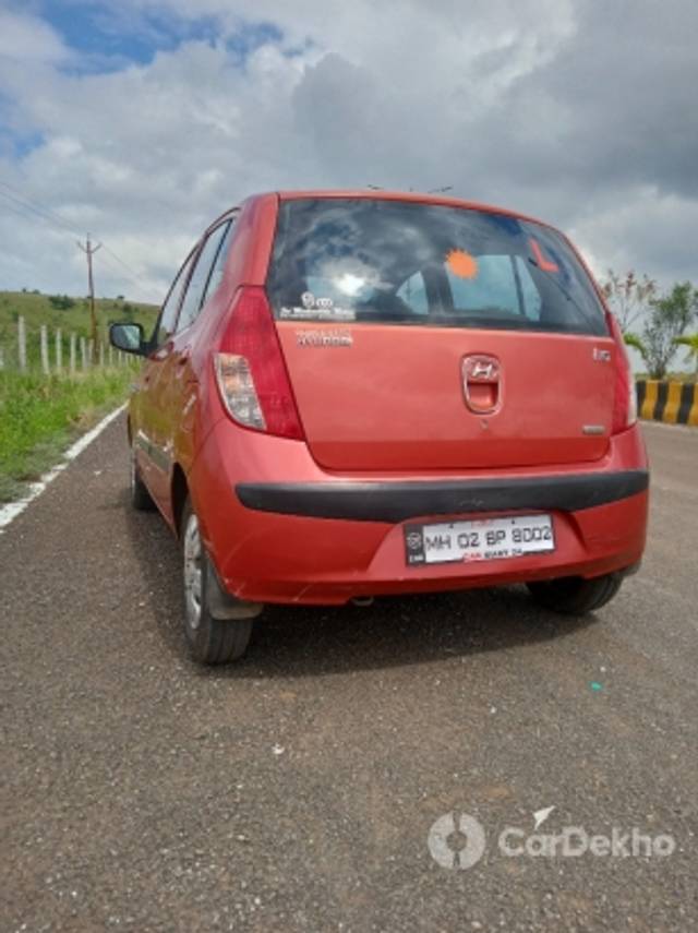 https://stimg2.cardekho.com/images/usedcarimages/large/1-2023/3581052/IMG20221008133851_01.jpg?imwidth=6401