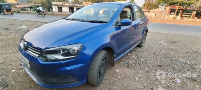 https://stimg2.cardekho.com/images/usedcarimages/large/1-2023/3582486/IMG20221216170552.jpg?imwidth=6400