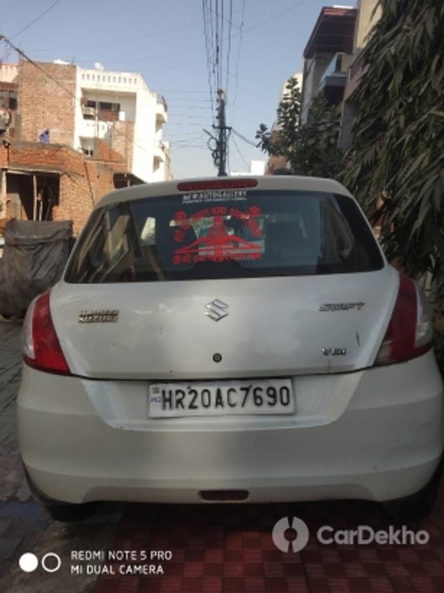 https://stimg2.cardekho.com/images/usedcarimages/large/1-2023/3582881/IMG_20230115_111750.jpg?imwidth=6401