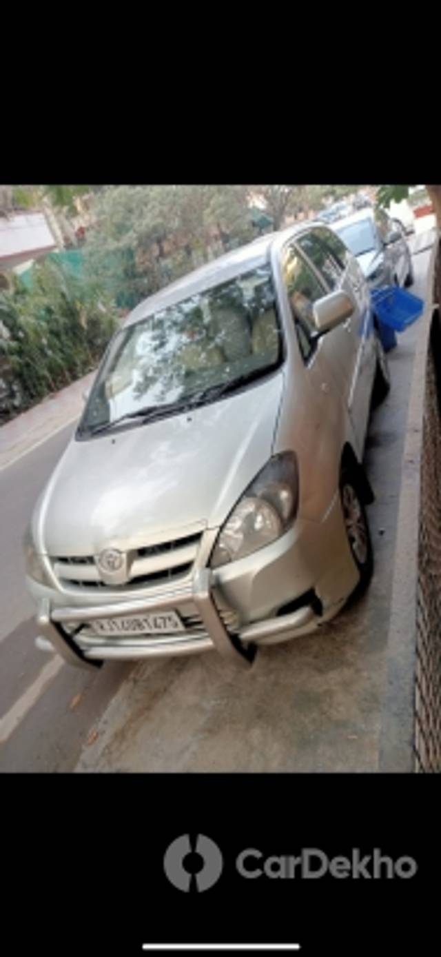 https://stimg2.cardekho.com/images/usedcarimages/large/1-2023/3586680/A4BBED7B-72F3-496A-873A-34FB339DEDB7.jpg?imwidth=6402