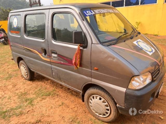 https://stimg2.cardekho.com/images/usedcarimages/large/1-2023/3586712/C1D86678-7FFA-43D7-88AA-DBFC7AF7241A.jpg?imwidth=6402