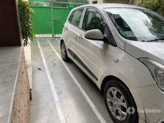 Hyundai Grand i10 Magna Hyundai Grand i10 Magna
