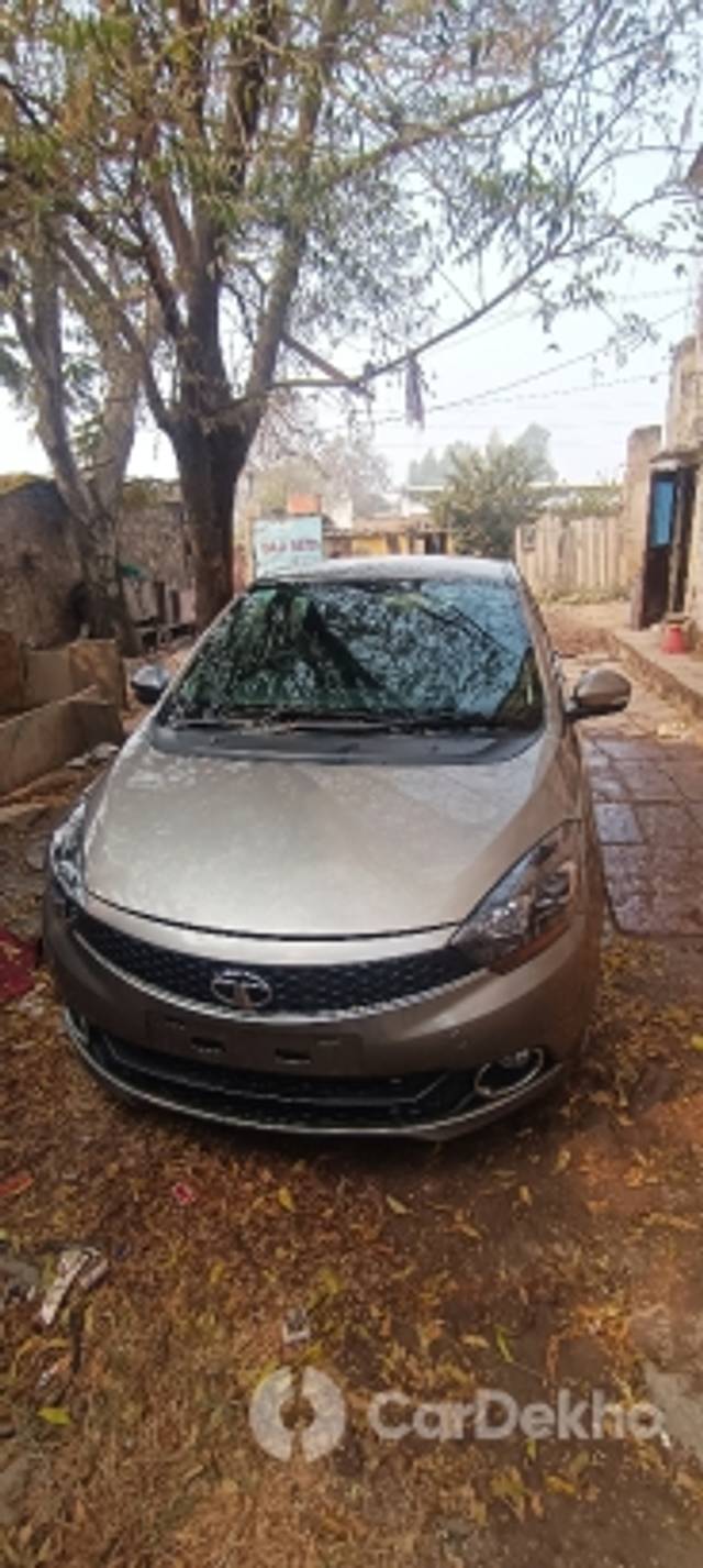 https://stimg2.cardekho.com/images/usedcarimages/large/1-2023/3589951/IMG_20230122_133023.jpg?imwidth=6400