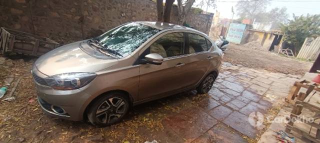 https://stimg2.cardekho.com/images/usedcarimages/large/1-2023/3589951/IMG_20230122_133033.jpg?imwidth=6401