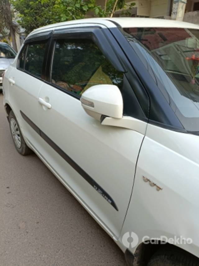 https://stimg2.cardekho.com/images/usedcarimages/large/1-2023/3592075/IMG20220515064044.jpg?imwidth=6402
