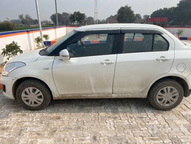 https://stimg2.cardekho.com/images/usedcarimages/large/1-2023/3593465/53F92677-D792-45D0-BAB4-FE2BE9F8559C.jpg?imwidth=6400