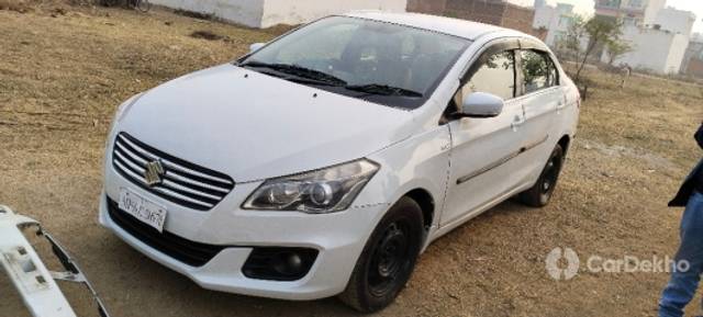 https://stimg2.cardekho.com/images/usedcarimages/large/1-2023/3593836/IMG_20230121_154052.jpg?imwidth=6400