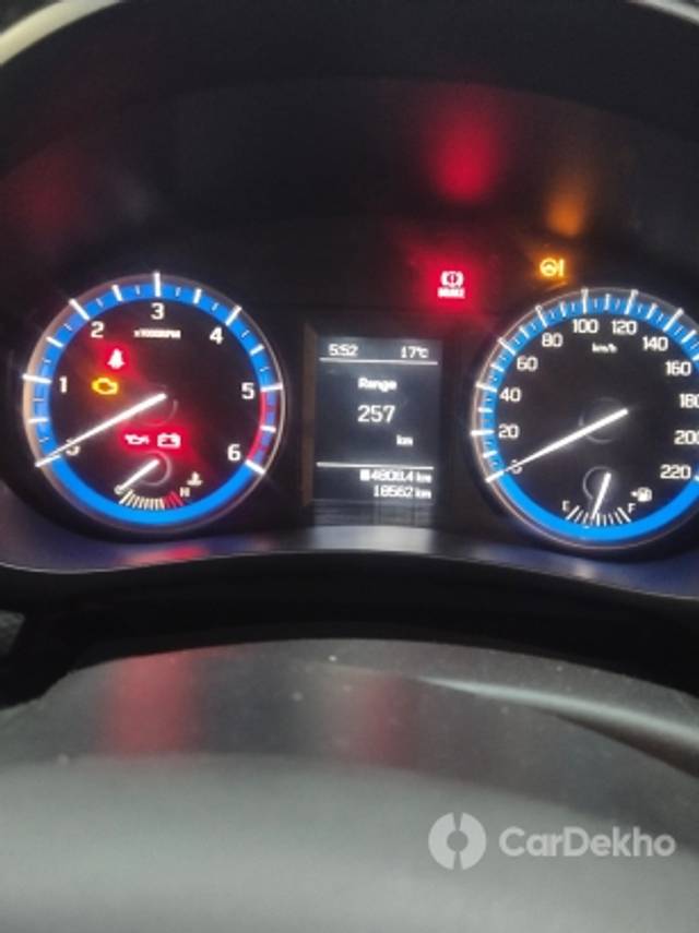https://stimg2.cardekho.com/images/usedcarimages/large/1-2023/3594802/IMG_20230126_174918.jpg?imwidth=6401
