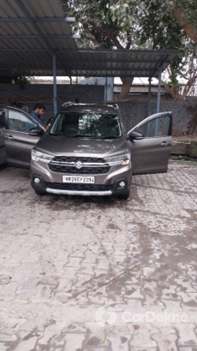 https://stimg2.cardekho.com/images/usedcarimages/large/1-2023/3597578/IMG-20230125-WA0001.jpg?imwidth=6400