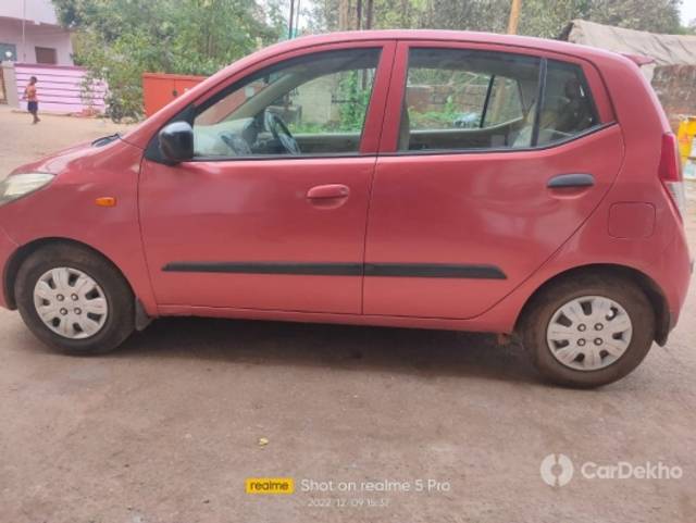 https://stimg2.cardekho.com/images/usedcarimages/large/1-2023/3597732/IMG-20230123-WA0006.jpg?imwidth=6402