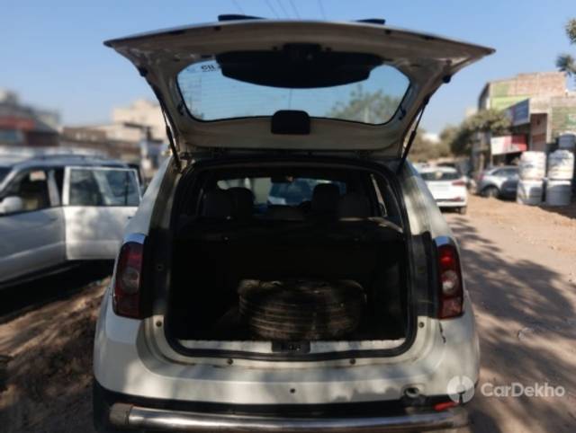 https://stimg2.cardekho.com/images/usedcarimages/large/1-2023/3598003/IMG-20230128-WA0115.jpg?imwidth=6402