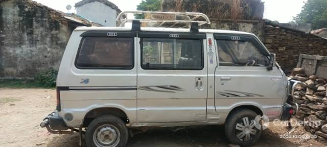 https://stimg2.cardekho.com/images/usedcarimages/large/1-2023/3598507/IMG_20221005_122245.jpg?imwidth=6401