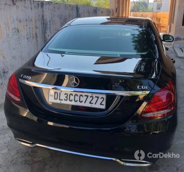 https://stimg2.cardekho.com/images/usedcarimages/large/1-2023/3599815/E55FBCCF-E64B-42B8-A4A6-6DE2DCD74C9B.jpg?imwidth=6401