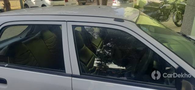 https://stimg2.cardekho.com/images/usedcarimages/large/1-2023/3600025/20230115_100112.jpg?imwidth=6400