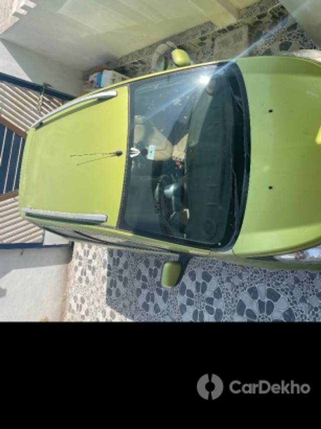 https://stimg2.cardekho.com/images/usedcarimages/large/1-2023/3600191/A037E2EA-B0D3-43C9-8973-27F9AF771A71.jpg?imwidth=6402