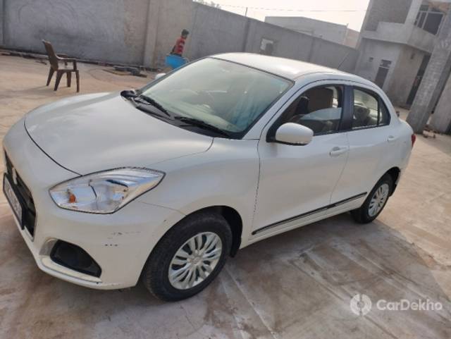 https://stimg2.cardekho.com/images/usedcarimages/large/1-2023/3600227/IMG20230126100414.jpg?imwidth=6402