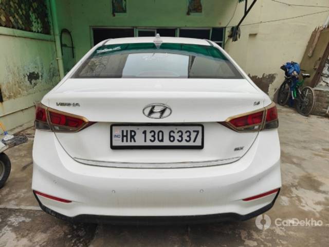 https://stimg2.cardekho.com/images/usedcarimages/large/1-2023/3600996/IMG-20230130-WA0008.jpg?imwidth=6402