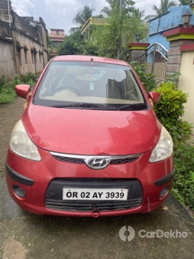 https://stimg2.cardekho.com/images/usedcarimages/large/1-2023/3601066/WhatsAppImage2023-01-31at10.13.44(1).jpg?imwidth=6402