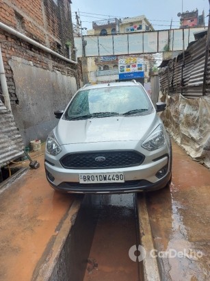 Ford Freestyle Titanium Plus Petrol BSIV Ford Freestyle Titanium Plus Petrol BSIV