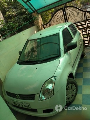 Maruti Swift 1.3 LXI Maruti Swift 1.3 LXI