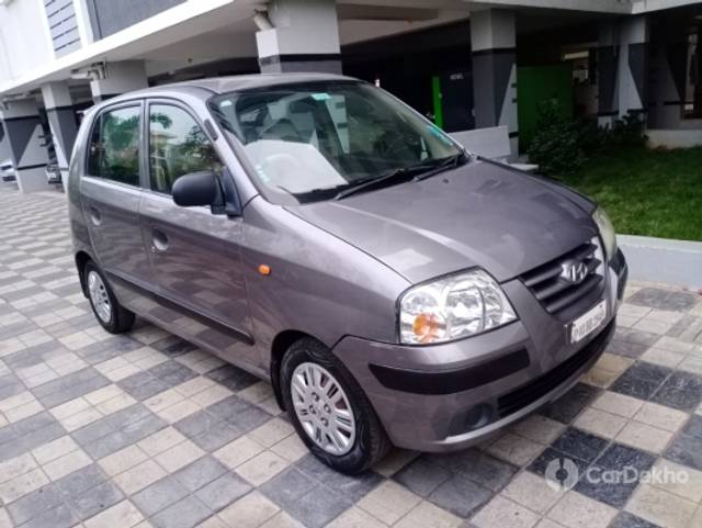 https://stimg2.cardekho.com/images/usedcarimages/large/12-2022/3538120/IMG_20221113_171443.jpg?imwidth=6400