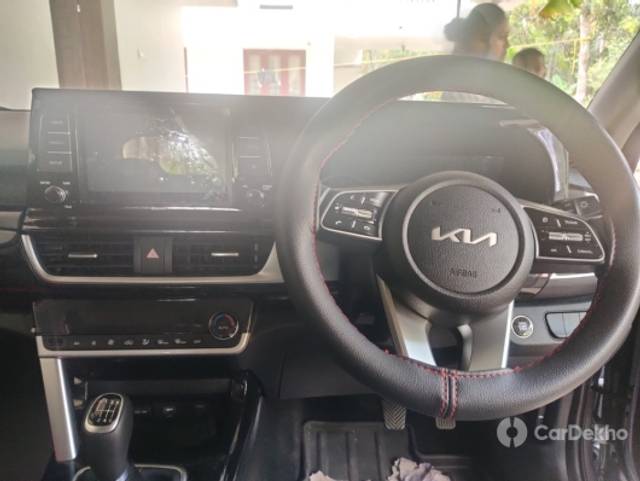 https://stimg2.cardekho.com/images/usedcarimages/large/12-2022/3539195/IMG-20221204-WA0012.jpg?imwidth=6402