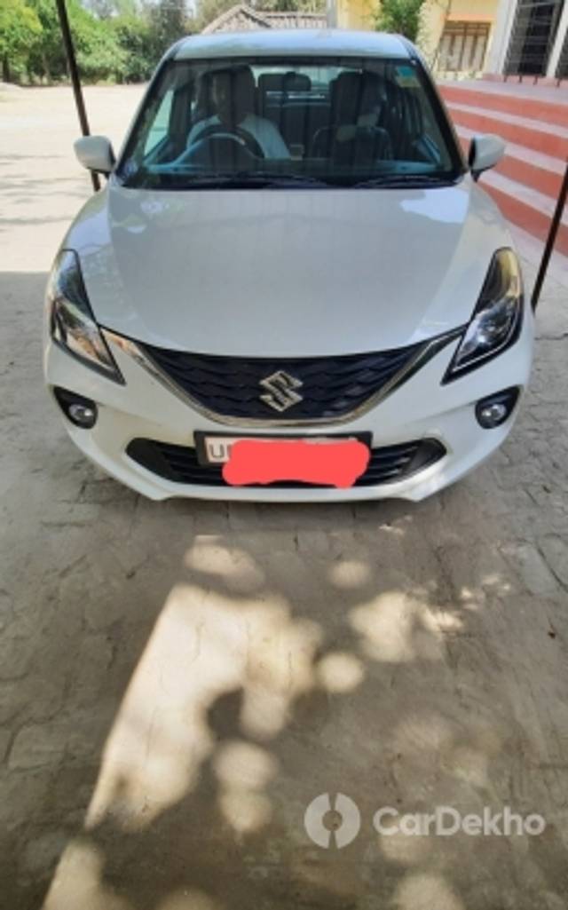 https://stimg2.cardekho.com/images/usedcarimages/large/12-2022/3539389/Screenshot_20221204-231841_Photos.jpg?imwidth=6402