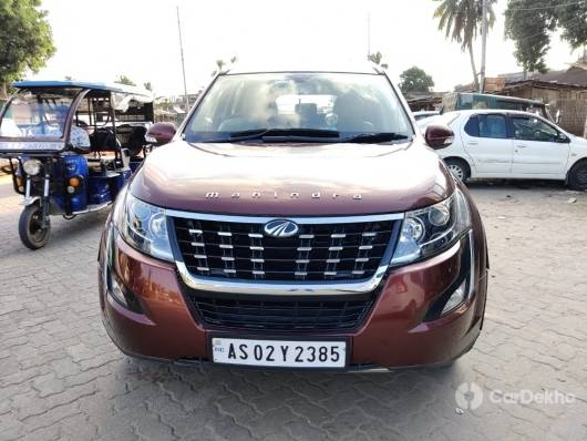 Mahindra XUV500 W11 BSIV Mahindra XUV500 W11 BSIV