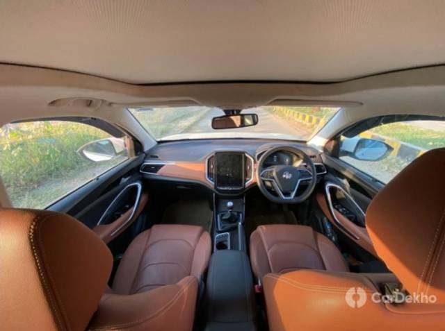 https://stimg2.cardekho.com/images/usedcarimages/large/12-2022/3554270/Screenshot_20221221_223818_OLXIndia.jpg?imwidth=6400