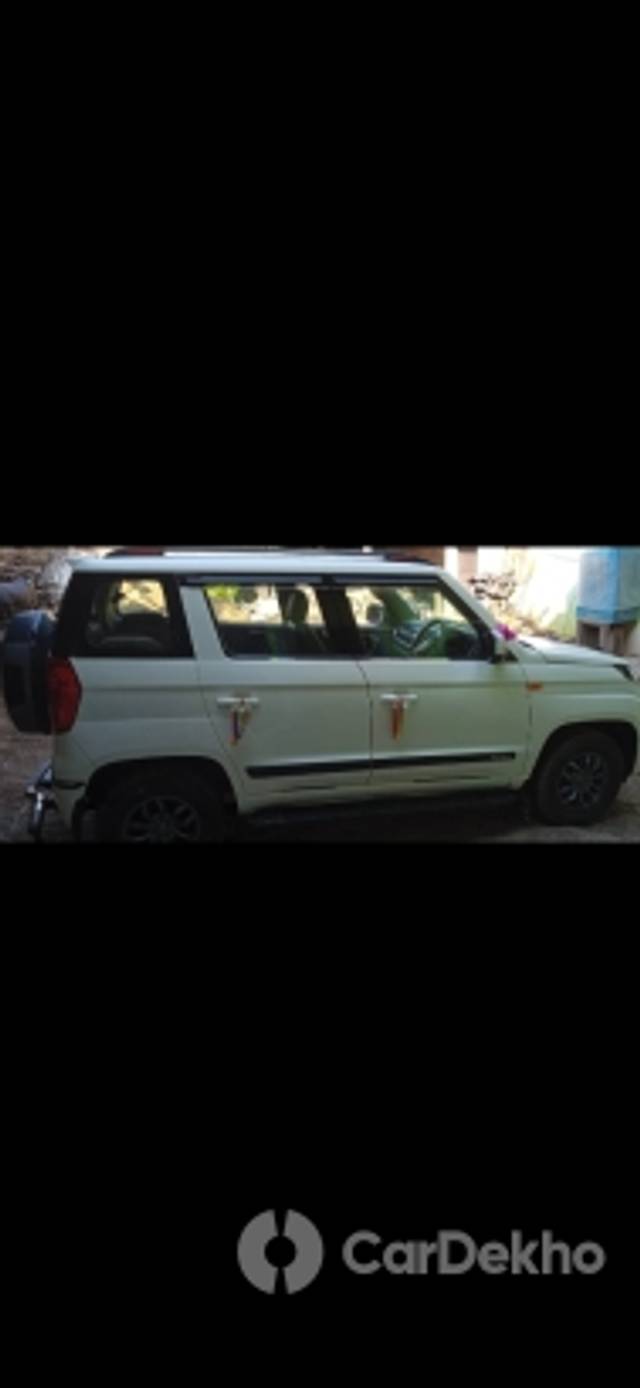 https://stimg2.cardekho.com/images/usedcarimages/large/12-2022/3558438/Screenshot_20221225_155259.jpg?imwidth=6402