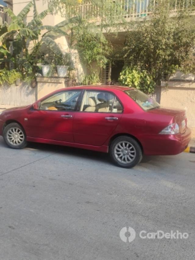 https://stimg2.cardekho.com/images/usedcarimages/large/12-2022/3559220/IMG_20221212_145436.jpg?imwidth=6402