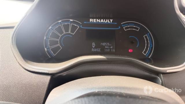 https://stimg2.cardekho.com/images/usedcarimages/large/12-2022/3559222/IMG-20221206-WA0002.jpg?imwidth=6400