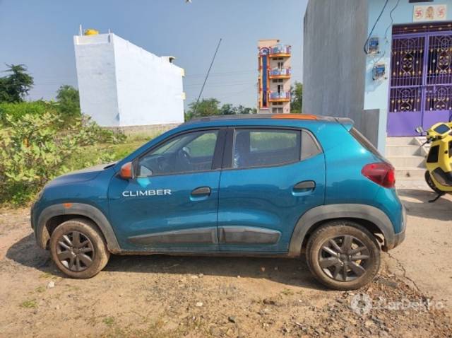 https://stimg2.cardekho.com/images/usedcarimages/large/12-2022/3563858/IMG-20221212-WA0003.jpg?imwidth=6402