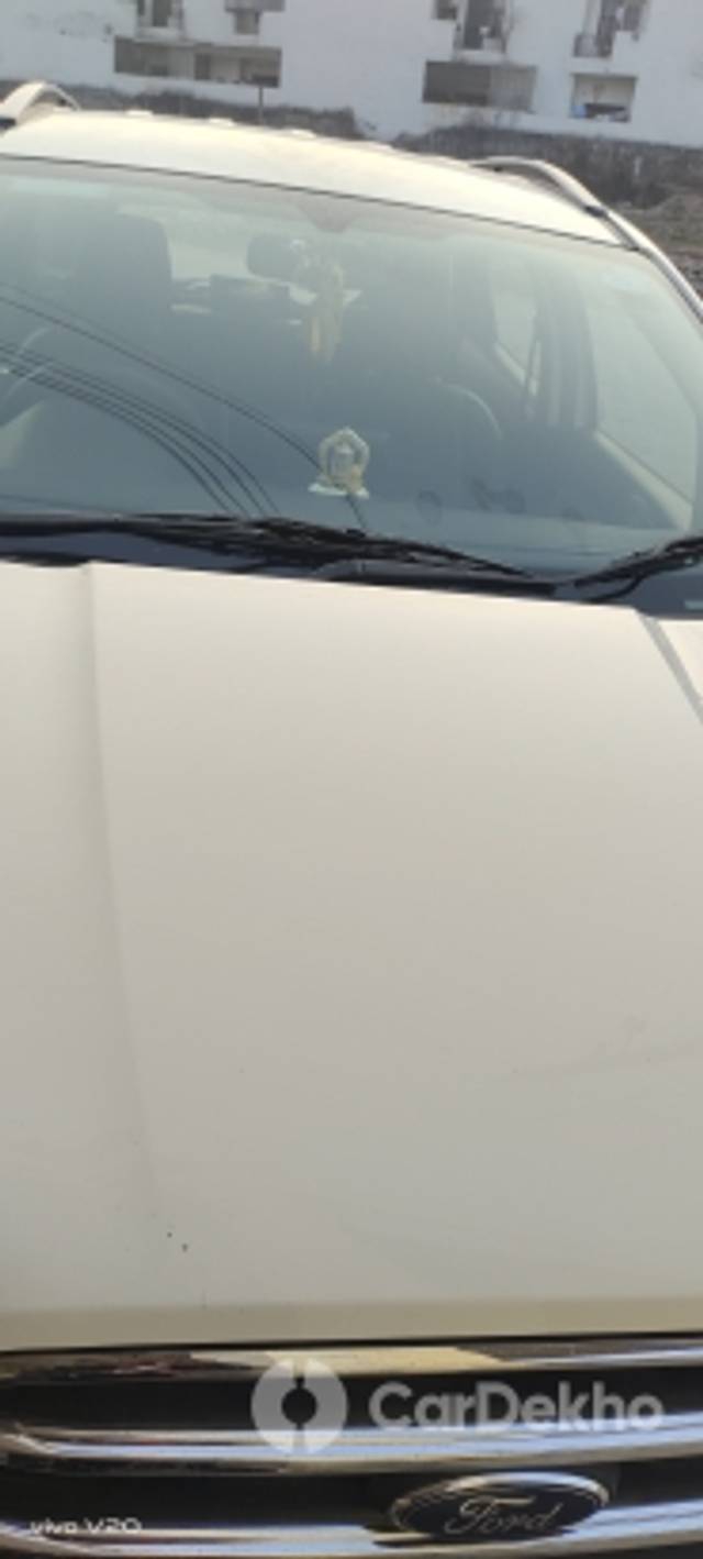 https://stimg2.cardekho.com/images/usedcarimages/large/12-2022/3564479/16724851027177801467474073379519.jpg?imwidth=6400